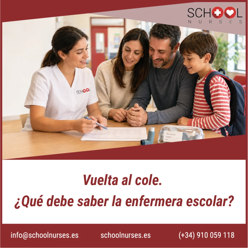 Enfermera escolar el primer día de clases